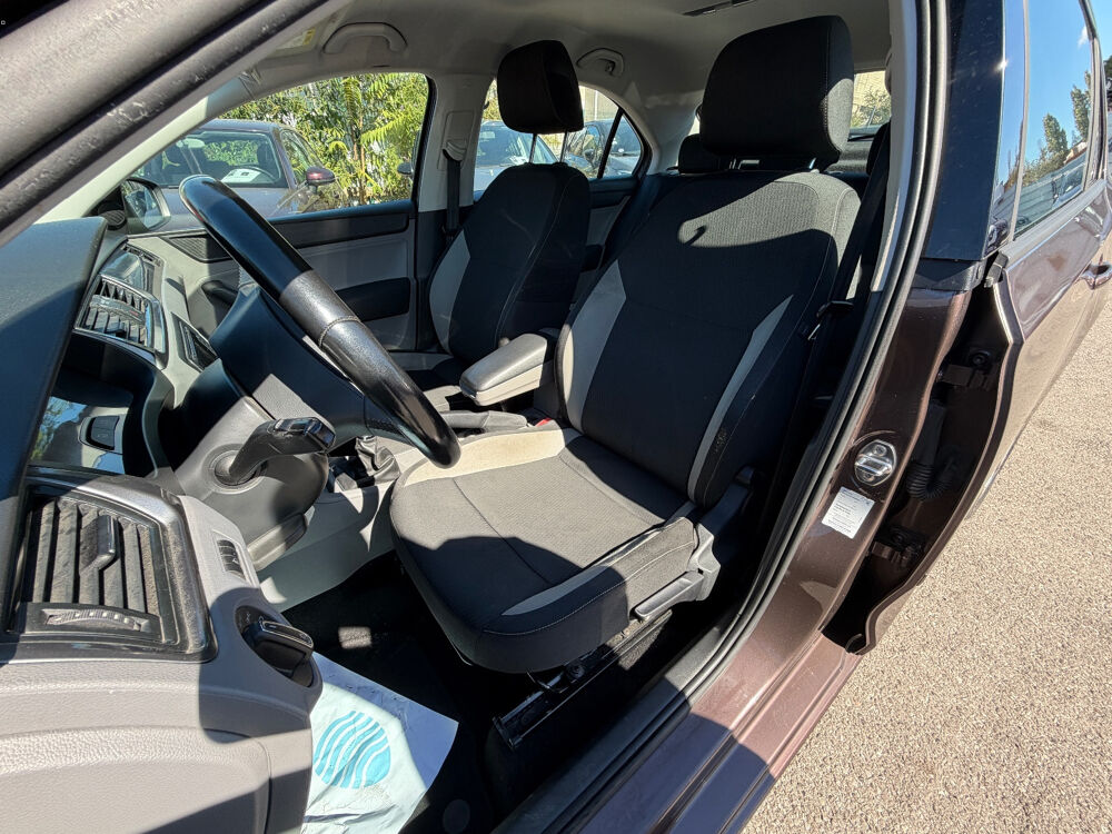 Rapid 1.2 TSI 105 ch Elegance 2014 occasion 93120 LA COURNEUVE