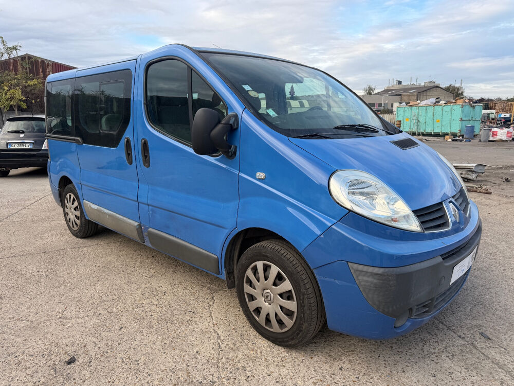 Trafic Passenger L1H1 1000 kg - 2.0 dCi 90 Authentique 2007 occasion 93120 LA COURNEUVE