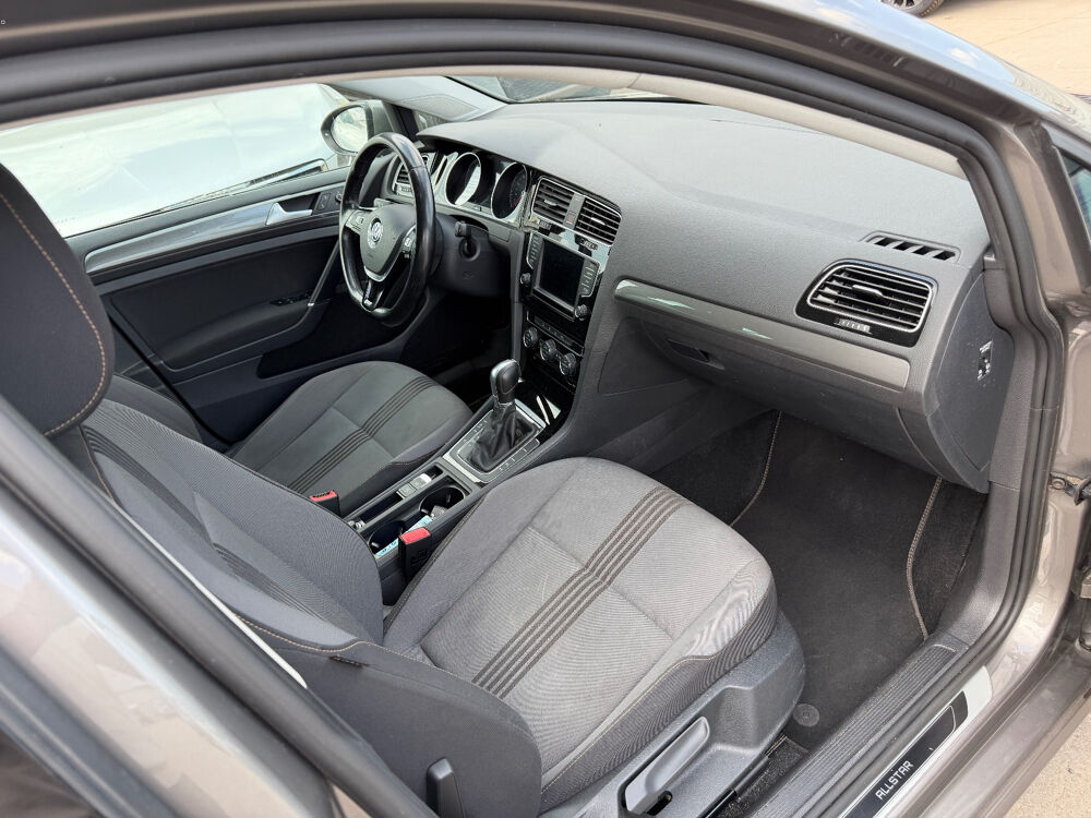 Golf SW 1.4 TSI 125 BlueMotion Technology DSG7 S&eacute;rie Sp&eacute;cial 2016 occasion 93120 LA COURNEUVE