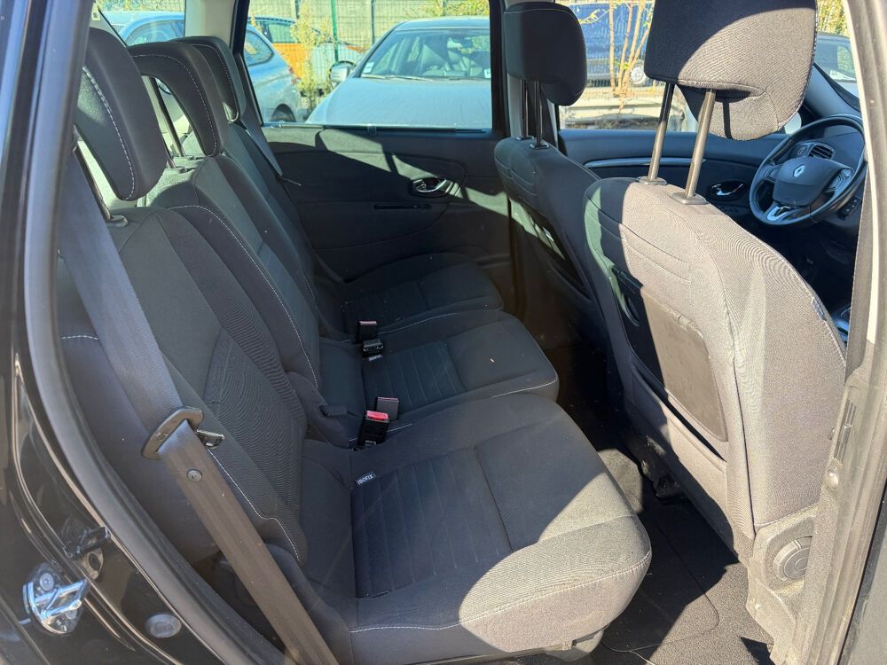 Sc&eacute;nic III Scenic TCe 115 Energy Limited 2015 occasion 93120 LA COURNEUVE