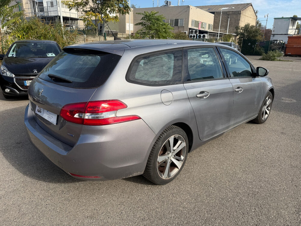 308 SW 1.6 BlueHDi 120ch S&S BVM6 Allure 2016 occasion 93120 LA COURNEUVE