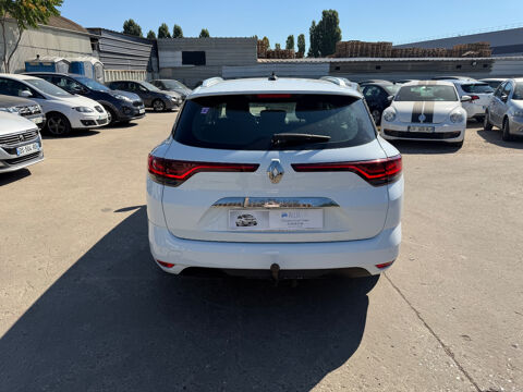Megane IV M&eacute;gane IV Estate Blue dCi 115 EDC - 21B Business 2021 occasion 93120 LA COURNEUVE