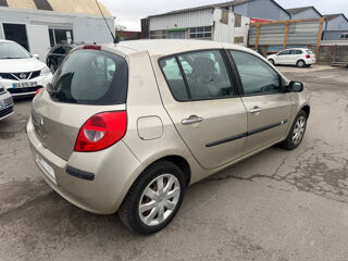 Clio III Clio 1.5 dCi 85 Privil&egrave;ge 2008 occasion 93120 LA COURNEUVE