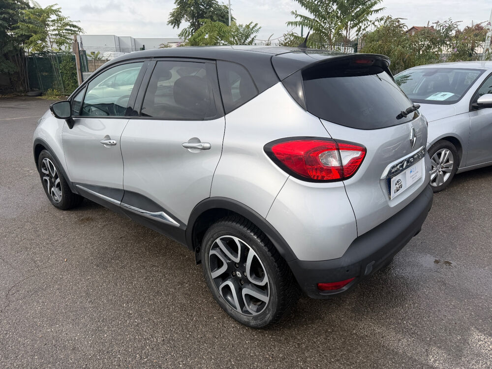Captur TCe 90 Energy S&S eco2 Zen 2014 occasion 93120 LA COURNEUVE