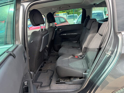 5008 1.6 HDi 112ch FAP BVM6 Confort Pack 5pl 2011 occasion 93120 LA COURNEUVE