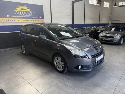 Peugeot 5008 1.6 HDi 112ch BVM6 Série Sp&eacut