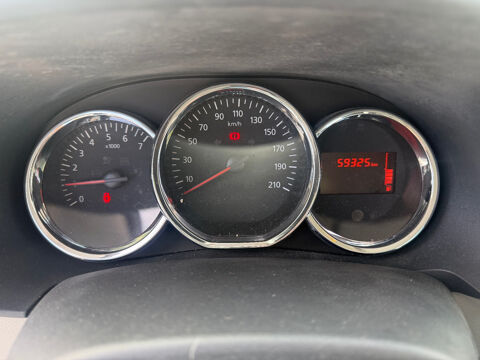 Lodgy 1.2 TCe 115 7 places Silver Line 2014 occasion 93120 LA COURNEUVE