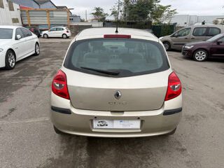 Clio III Clio 1.5 dCi 85 Privil&egrave;ge 2008 occasion 93120 LA COURNEUVE