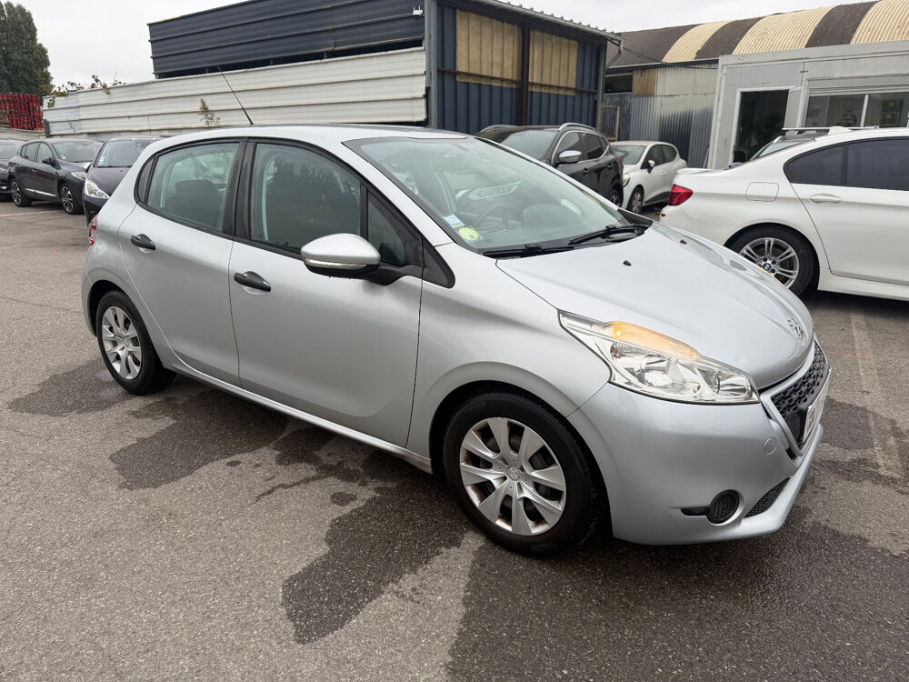 208 1.4 HDi 68ch BVM5 Access 2012 occasion 93120 LA COURNEUVE