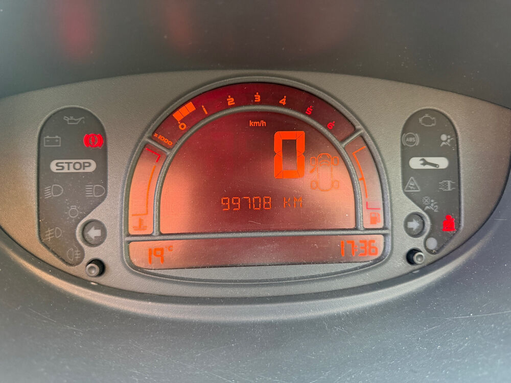 Grand Modus 1.5 dCi 70 eco2 Authentique 2010 occasion 93120 LA COURNEUVE