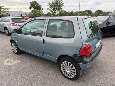 Twingo 1.2i Authentique 2003 occasion 93120 LA COURNEUVE