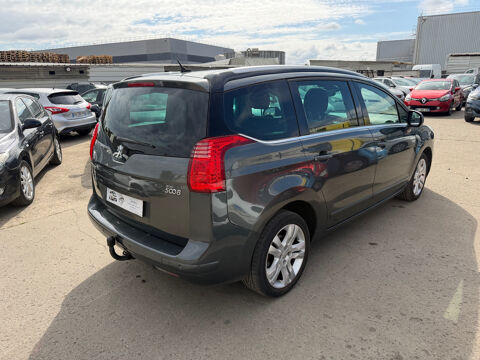 5008 1.6 HDi 112ch FAP BVM6 Confort Pack 5pl 2011 occasion 93120 LA COURNEUVE