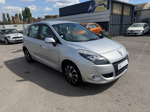 Renault Sc&eacute;nic III Scenic III dCi 110 FAP eco2 Expression Euro 5 2011 occasion LA COURNEUVE 93120