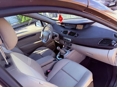 Sc&eacute;nic III Scenic III dCi 110 FAP eco2 Exception Euro 5 2011 2011 occasion 93120 LA COURNEUVE