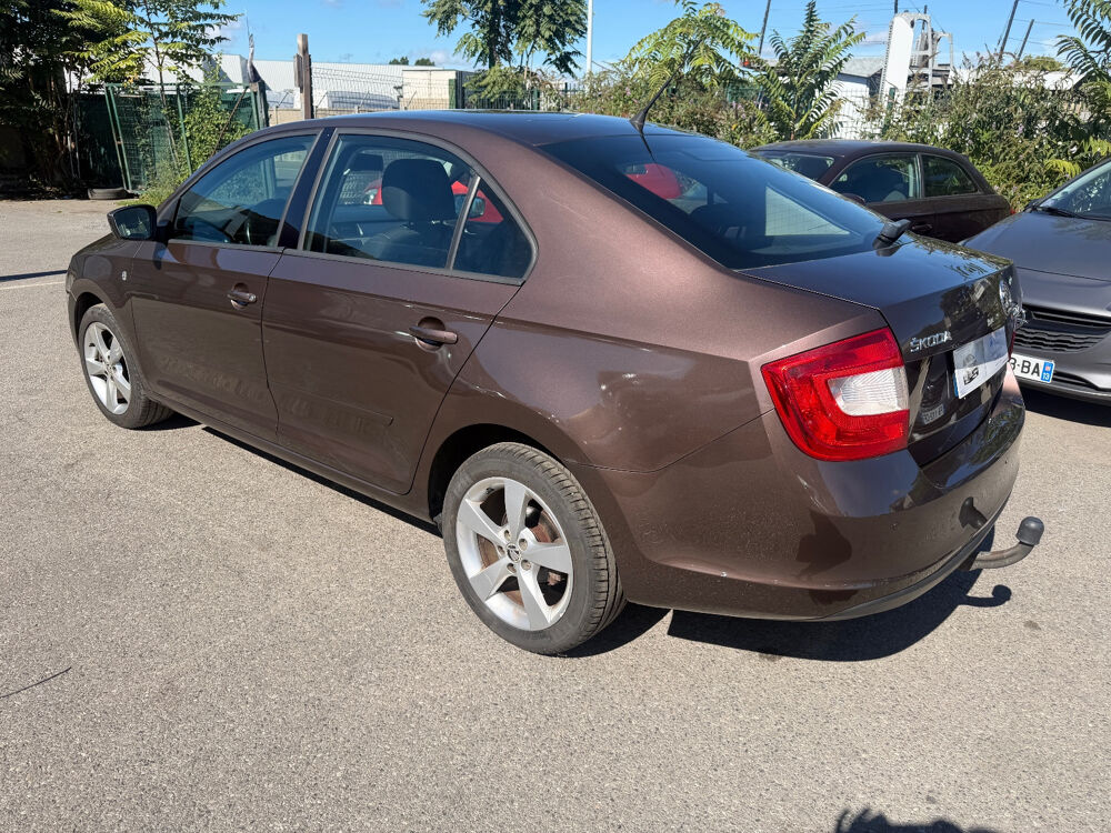 Rapid 1.2 TSI 105 ch Elegance 2014 occasion 93120 LA COURNEUVE