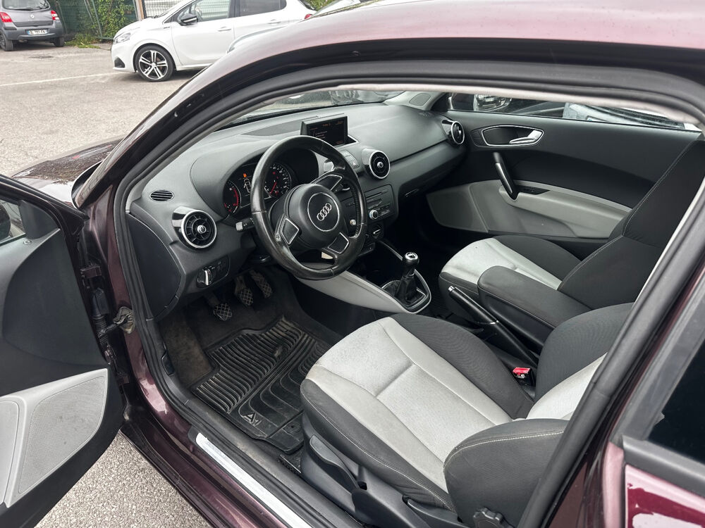 A1 1.4 TFSI 122 Attraction 2011 occasion 93120 LA COURNEUVE