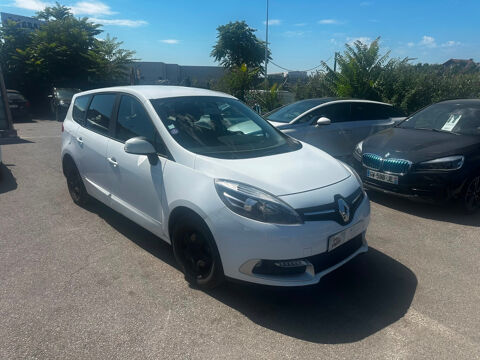 Annonce voiture Renault Grand Scénic III 4490 €