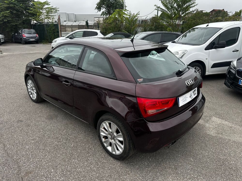A1 1.4 TFSI 122 Attraction 2011 occasion 93120 LA COURNEUVE
