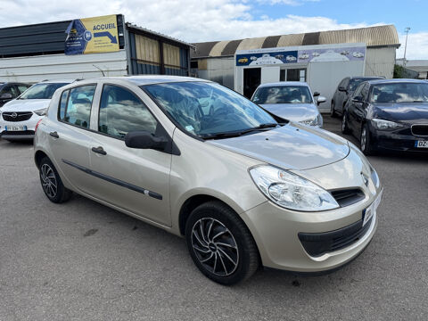 Renault Clio III Clio 1.2 16V 75 Dynamique 2007 occasion LA COURNEUVE 93120