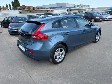 V40 D2 115 Kinetic 2014 occasion 93120 LA COURNEUVE
