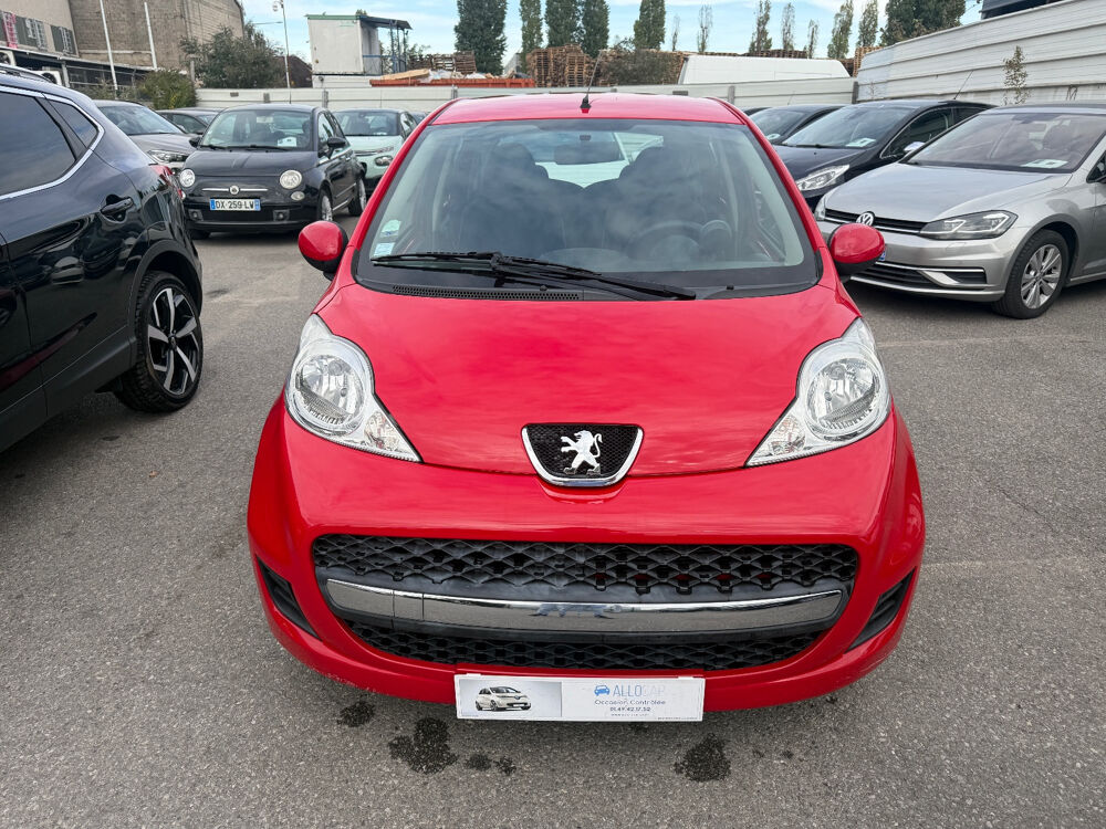 107 1.0e 12V 68ch BLUE LION 2-Tronic Active 2011 occasion 93120 LA COURNEUVE