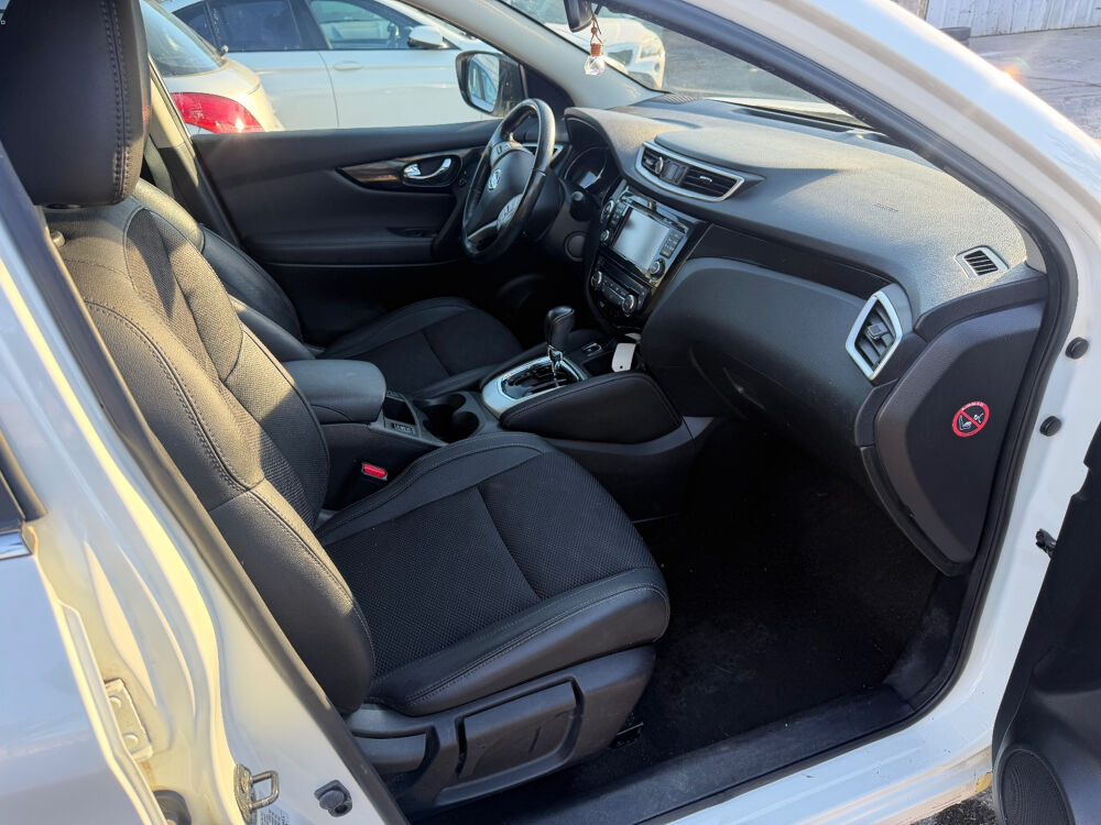 Qashqai 1.2 DIG-T 115 Stop/Start Connect Edition Xtronic A 2015 occasion 93120 LA COURNEUVE