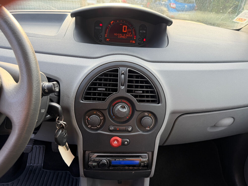 Grand Modus 1.5 dCi 70 eco2 Authentique 2010 occasion 93120 LA COURNEUVE