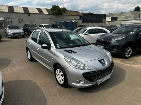 Peugeot 206 + 1.4e 75ch Trendy 2012 occasion LA COURNEUVE 93120