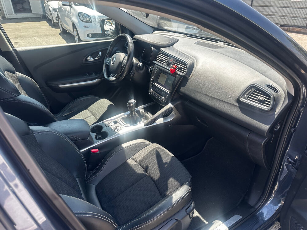 Kadjar TCe 130 Energy Intens 2016 occasion 93120 LA COURNEUVE