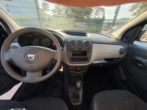 Lodgy 1.6 MPI 85 5 places GPL 2015 occasion 93120 LA COURNEUVE