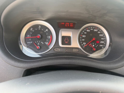 Clio III Clio 1.5 dCi 70 Expression 2006 occasion 93120 LA COURNEUVE