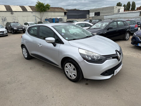 Renault Clio IV 1.2 16V 75 Life 2015 occasion LA COURNEUVE 93120