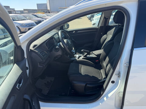 Megane IV M&eacute;gane IV Estate Blue dCi 115 EDC - 21B Business 2021 occasion 93120 LA COURNEUVE