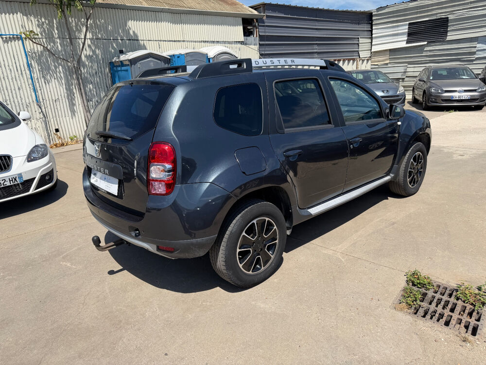Duster dCi 110 4x2 Black Touch 2017 2017 occasion 93120 LA COURNEUVE