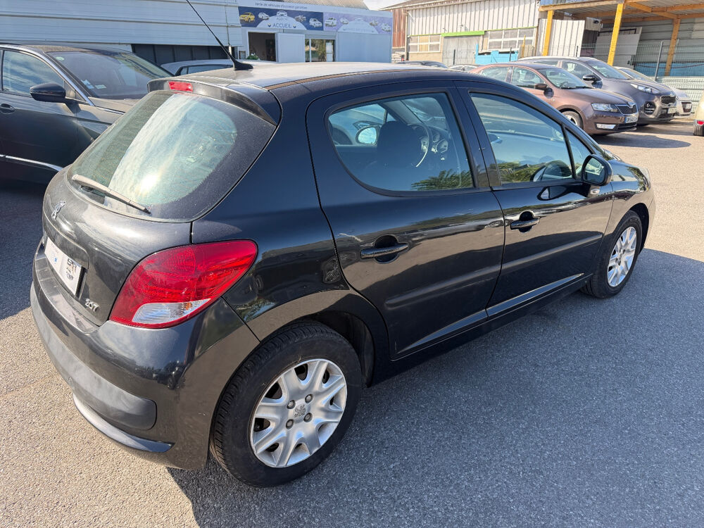 207 1.4 HDi 70ch BLUE LION Active 2010 occasion 93120 LA COURNEUVE