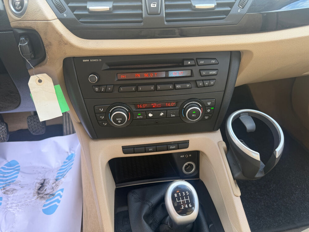 X1 sDrive 18d 143 ch Confort 2010 occasion 93120 LA COURNEUVE