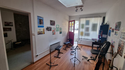 Local commercial 33 m2 PAU CENTRE 600 64000 Pau