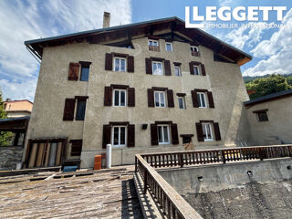  Maison à vendre 15 + pièces 850 m²