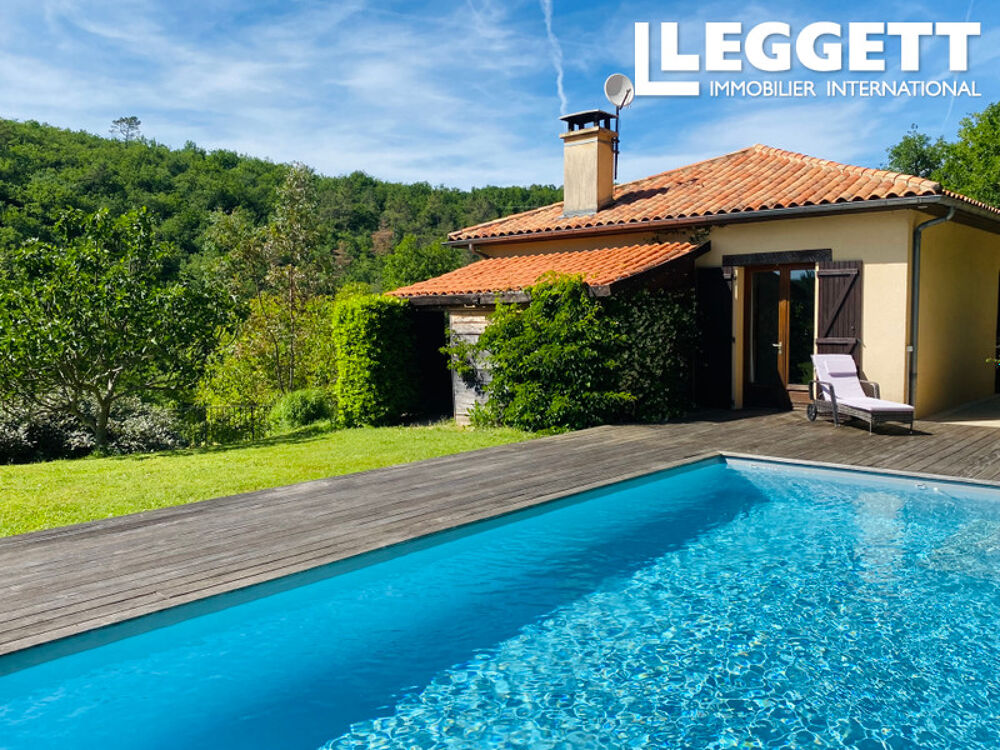 Vente Maison Périgord Noir ? Maison paisible avec piscine, appartement indépendant et chênes truffiers proche Montignac Montignac