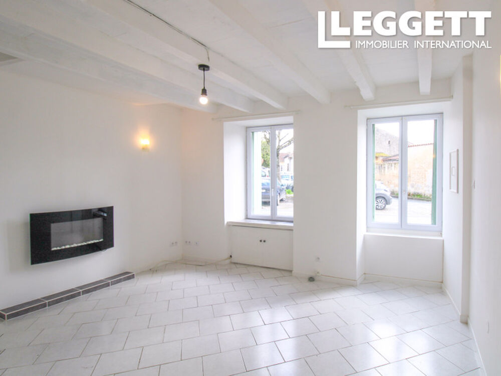 Maison de ville impeccable au c?ur de la ville, 3 chambres, actuellement maison principale et gîte indépendant