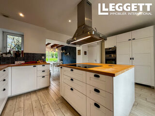  Maison  vendre 9 pices 180 m