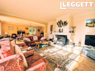  Maison � vendre 9 pi�ces 264 m�