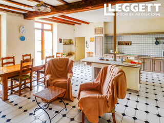  Maison � vendre 10 pi�ces 251 m�