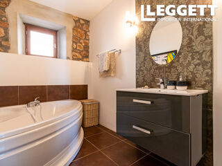  Maison � vendre 6 pi�ces 233 m�