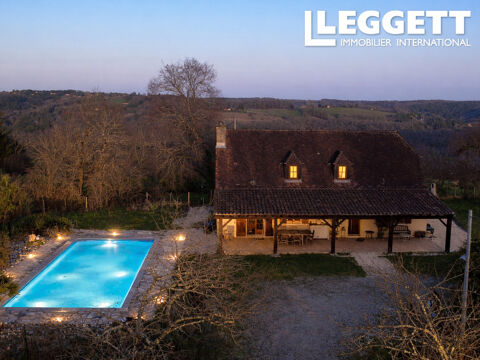   Vue panoramique & piscine ? Un refuge lumineux sur les hauteurs de Plazac Maison - 6 pi�ce(s) - 104 m�