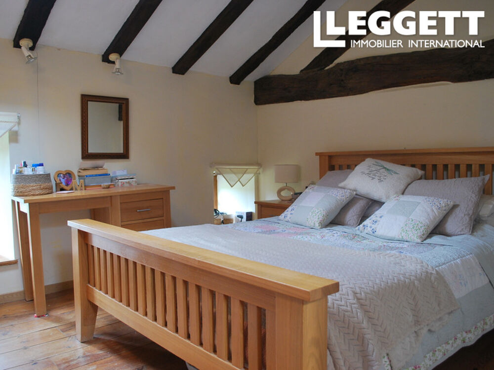 Vente Maison Une belle ferme de 40 ha avec une rivière en bordure et deux autres gîtes, tous rénovés à un niveau élevé. Peyrat-de-bellac