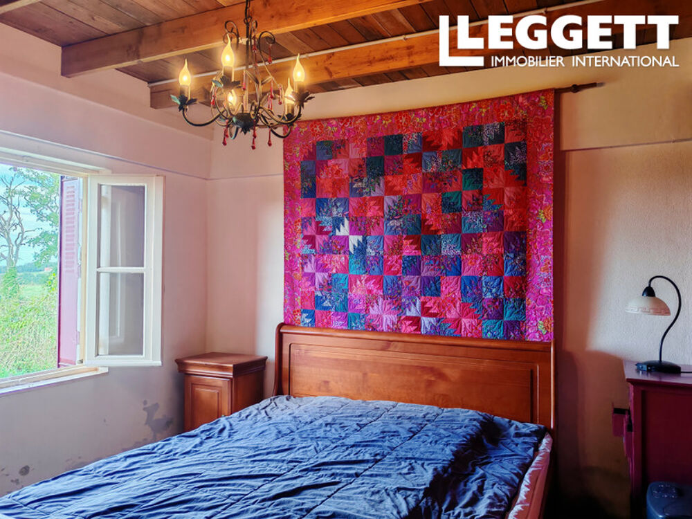 Vente Maison Longre Indpendante  Rnover avec Grenier Amnageable de 115m Situ au Calme Moureuille