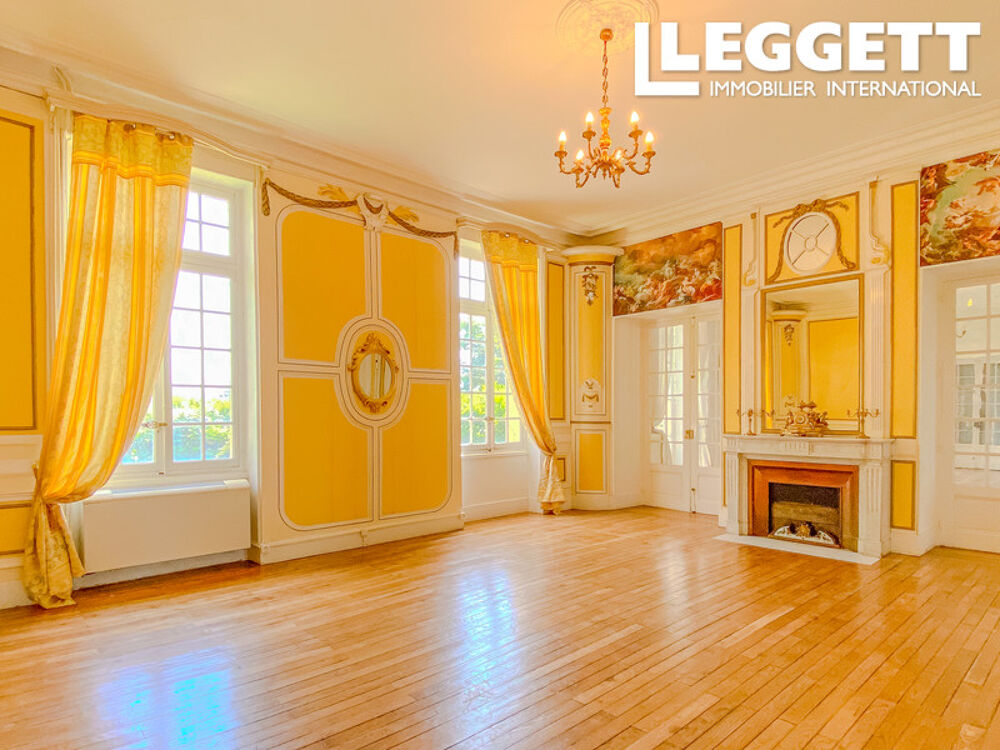 à vendre  Propriété/château Marcilloles (38260)