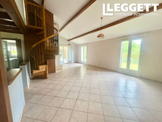  Maison à vendre 10 pièces 227 m²