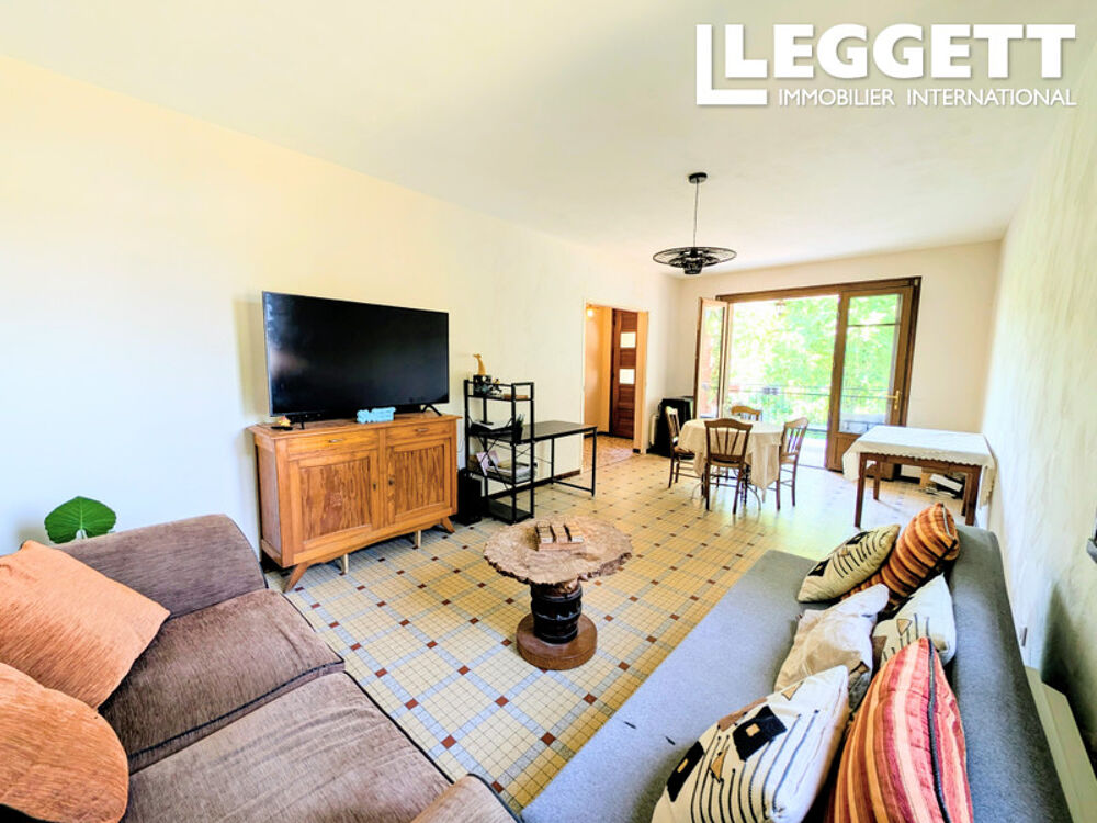 Vente Maison Maison de campagne avec magnifique vue sur un lac et 1 hectare de terrain Laparade